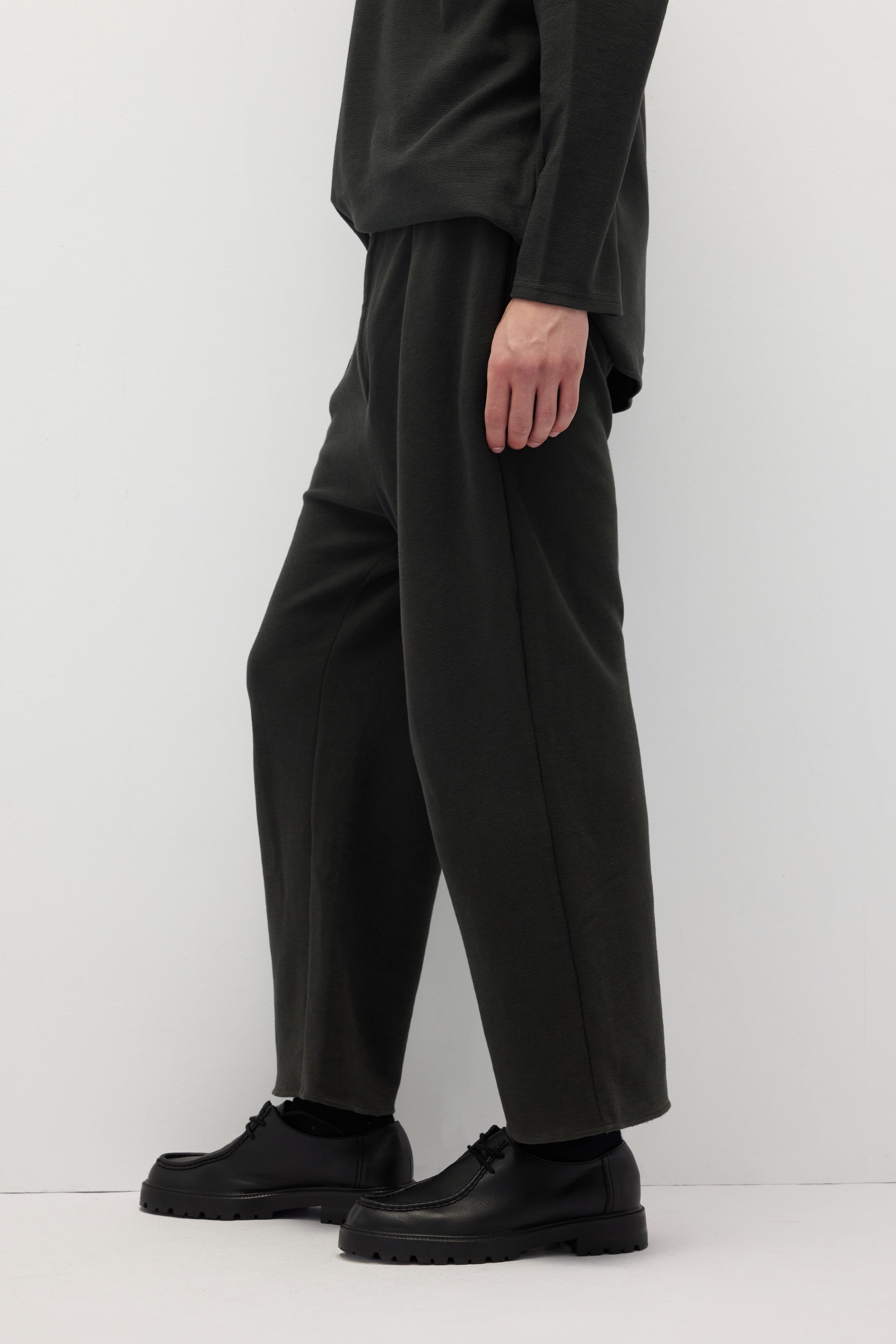 Relaxed-fit Textured Pants